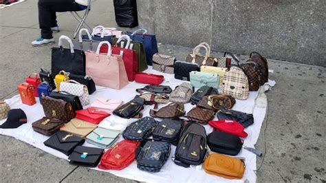 best place to buy fake bags in bangkok 2017|bangkok counterfeit bags.